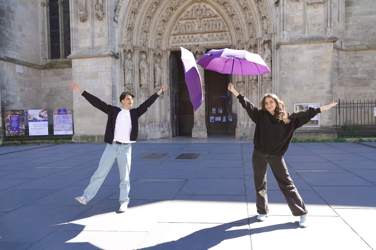 Free Walking Tours In Bordeaux Picture of our guides for Free walking Tour